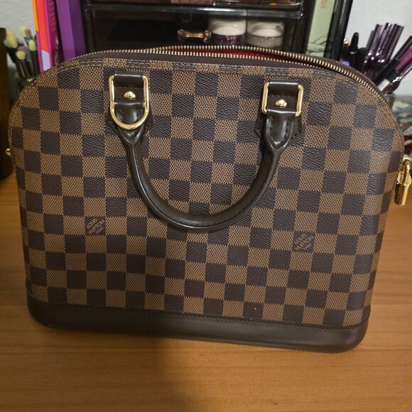 ❗️SOLD❗️Vintage louis Vouitton handbag - Picture 1 of 4